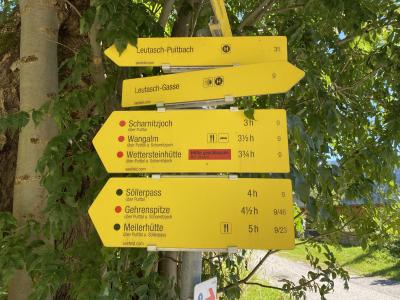 2410-tirol-rundweg-leutasch-wegweiser.jpg