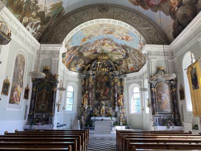 2440-tirol-rundweg-leutasch-pfarrkirche.jpg