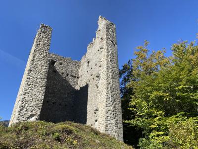 2601-ganz-tirol-vils-ruine-vilsegg.jpg