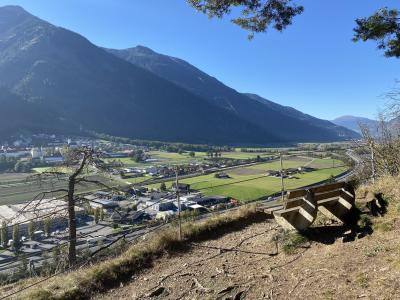 2693-ganz-tirol-blick-auf-stams.jpg