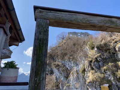8285-ganz-tirol-blick-burgruine-falkenstein.jpg