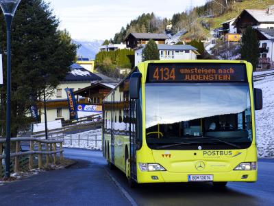 anfahrt_mit_bus_zur_glungezerbahn_hall-wattens.at.jpg