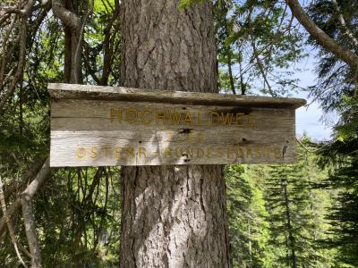 ganz-tirol-1436-scharnitz-hochwaldweg.jpg