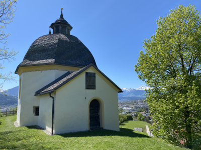 ganz-tirol-innsbruck-arzl-kalvarienbergkirche-1090.png