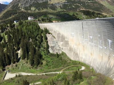 kops-stausee-galtuer-blick-auf-staumauer-4961.jpg